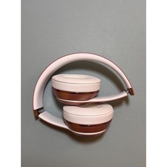 Beats Solo3 Wireless On-Ear Headphones - Rose Gold - Picture 5 of 7